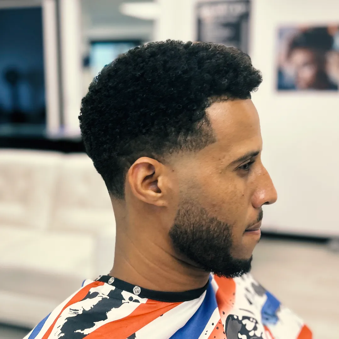 Galaxy A17 Barbershop milkias 1x1 (7) Galaxy A17 Barbershop milkias 1x1 (7)